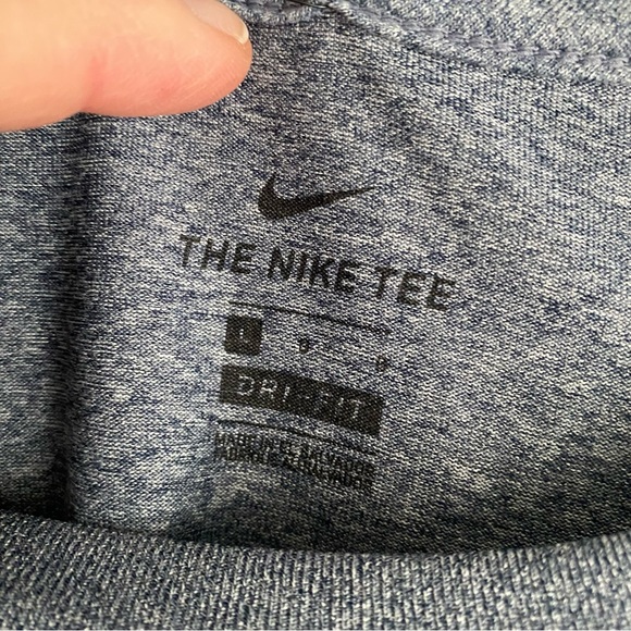 Nike Dri-Fit Blue Workout T-Shirt - Size Large NWT - Picture 8 of 13